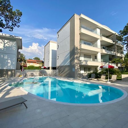 Residence Melograno Бибионе Екстериор снимка