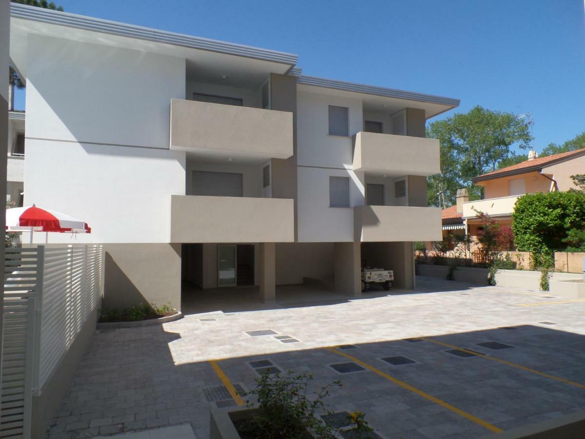 Residence Melograno Бибионе Екстериор снимка