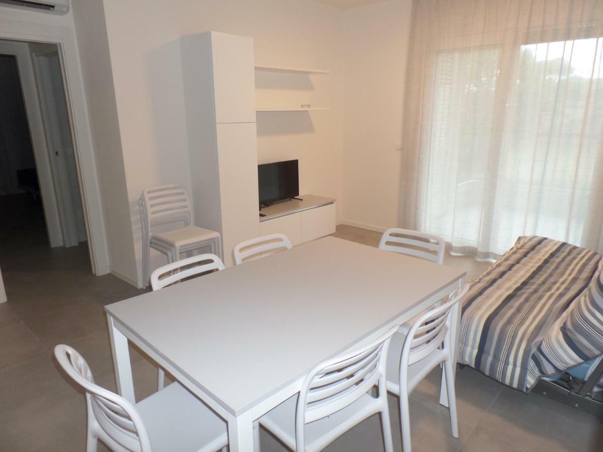 Residence Melograno Бибионе Екстериор снимка