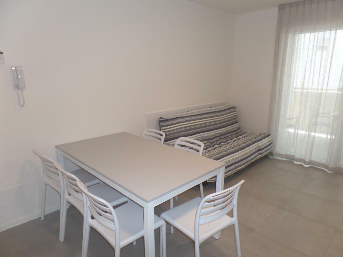 Residence Melograno Бибионе Екстериор снимка